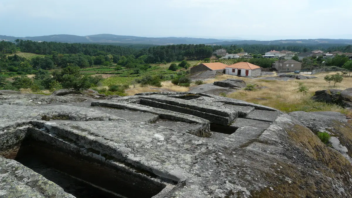 Santuário de Panóias — o santuário rupestre romano em Vila Real