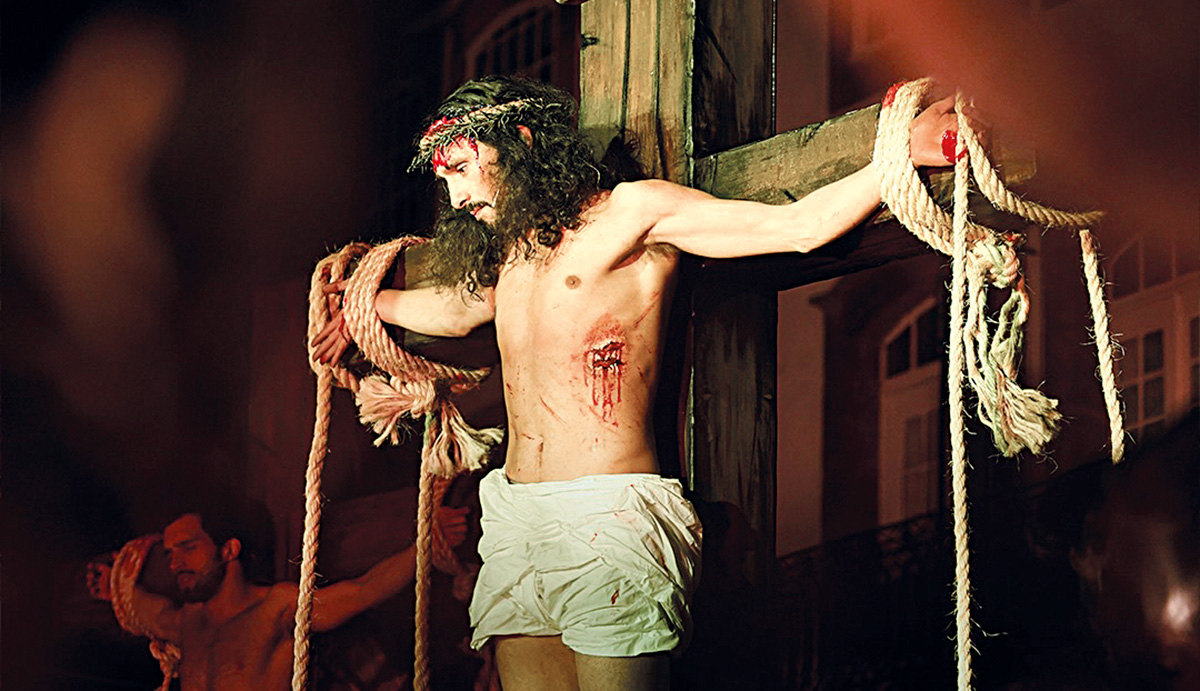 Via sacra atraiu milhares de pessoas